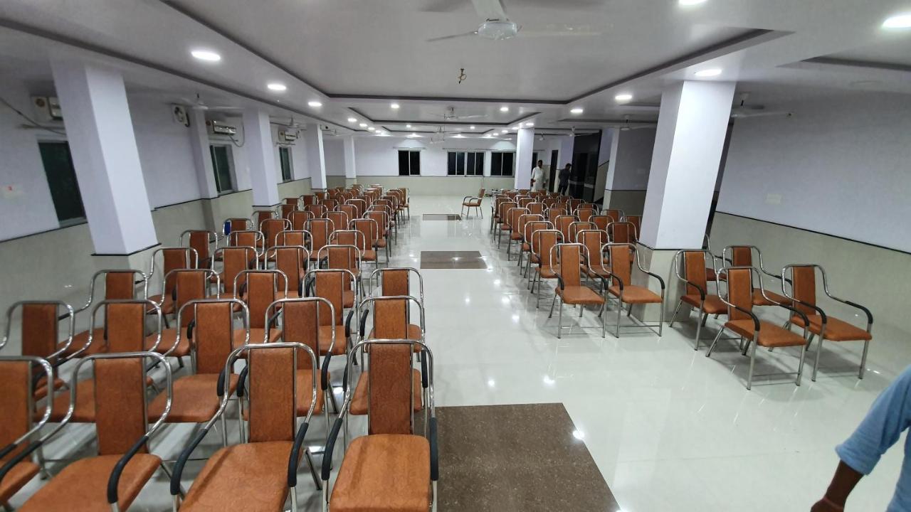 Hotel River View Khagaria Eksteriør bilde